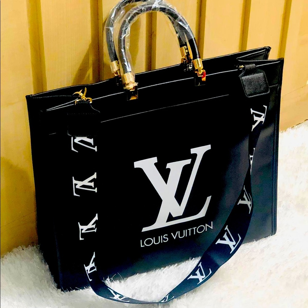 Black Tote